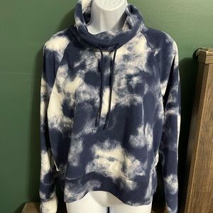 Old navy active sweater